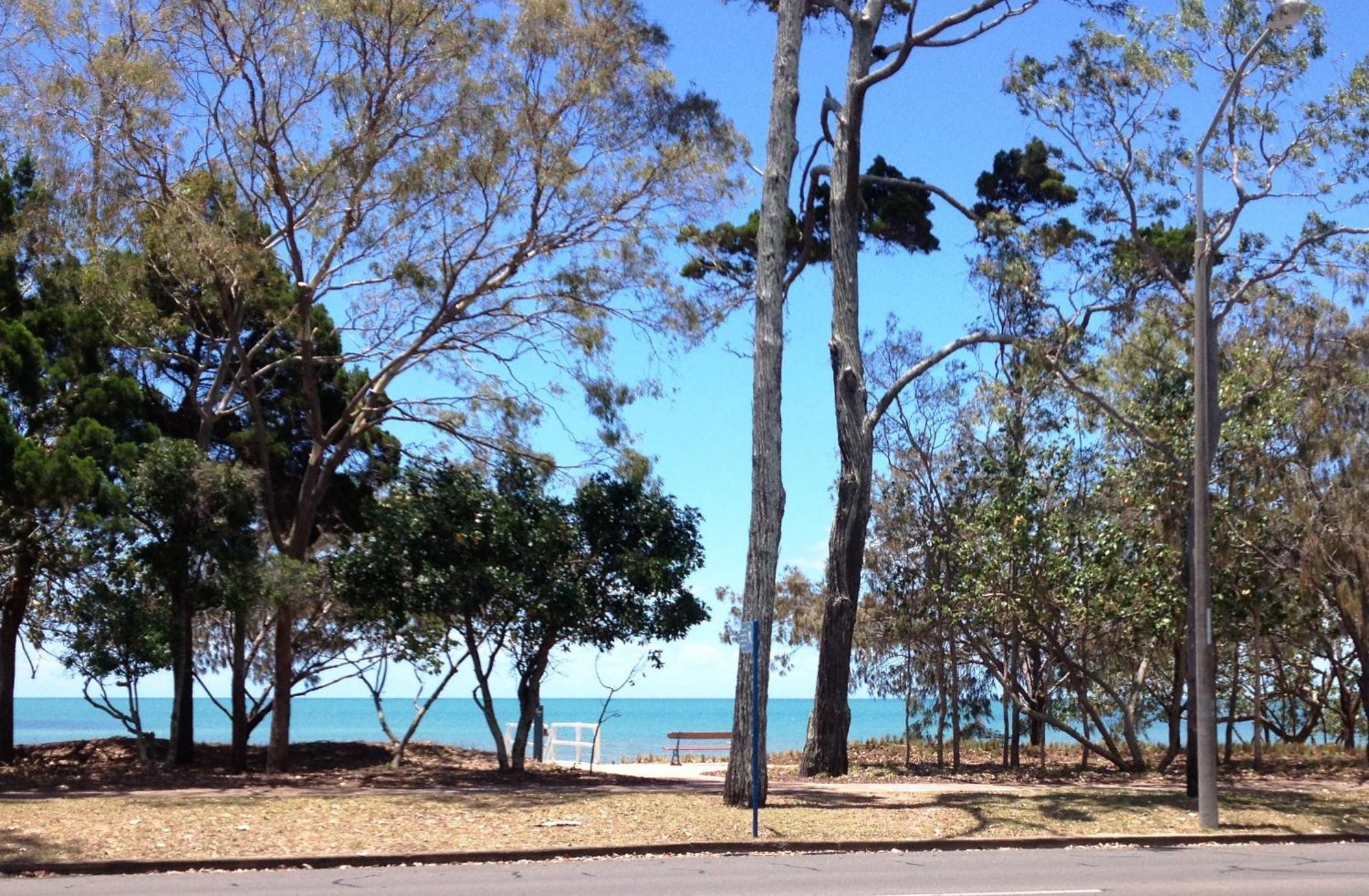 Coconut Palms On The Bay Aparthotel Hervey Bay Luaran gambar