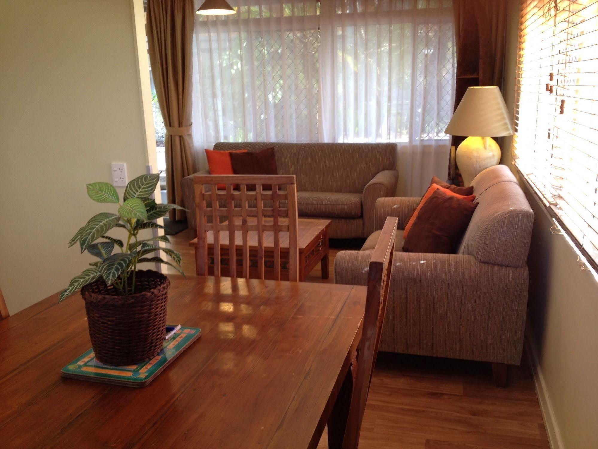 Coconut Palms On The Bay Aparthotel Hervey Bay Luaran gambar